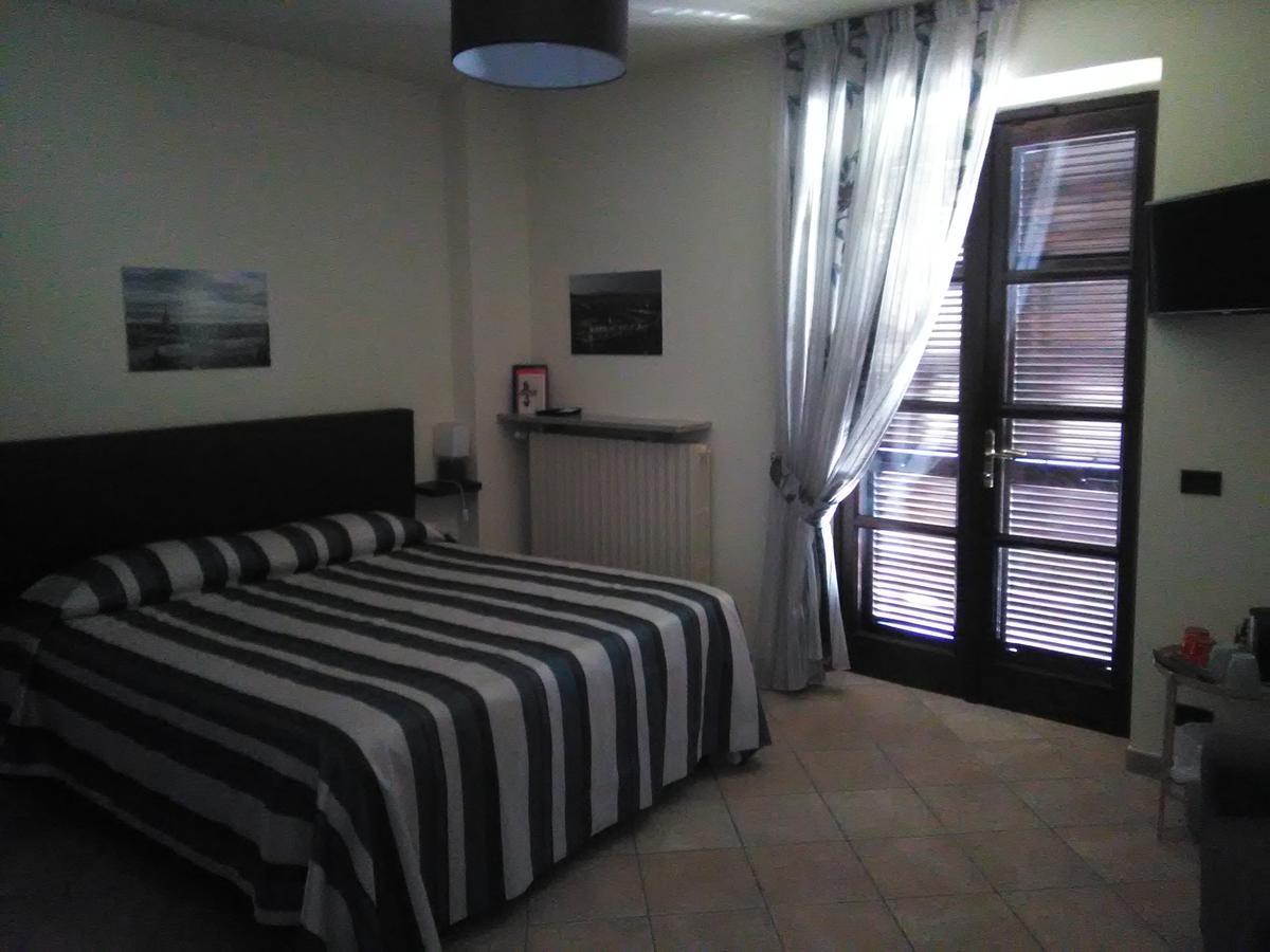 Casa Molly Otel La Morra Dış mekan fotoğraf